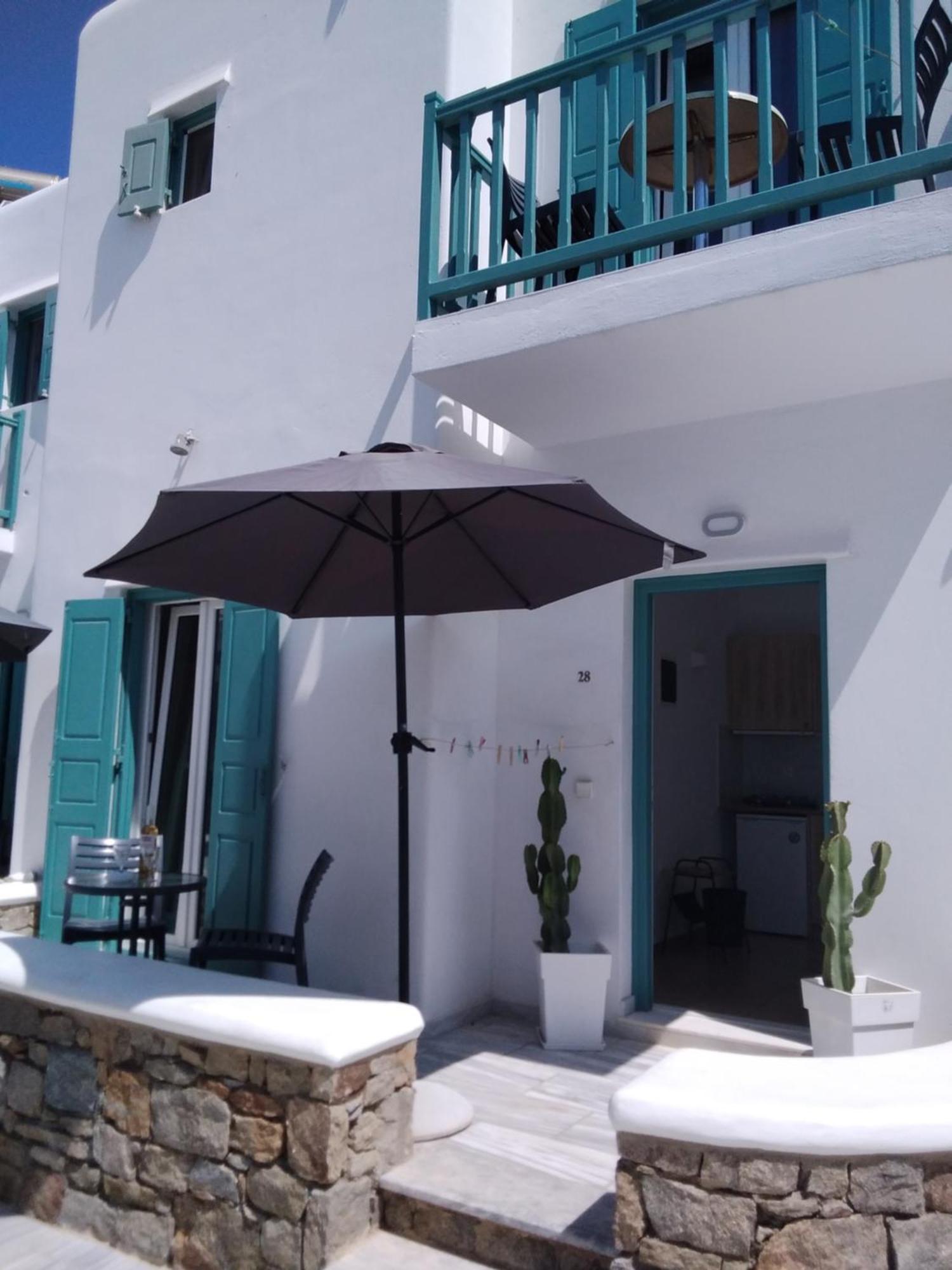 Celeste Apartments Ornos  Exterior photo